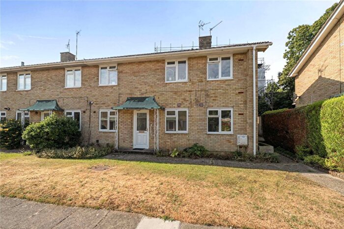 2 Bedroom Maisonette For Sale In Montague Place, Basingstoke, Hampshire, RG21