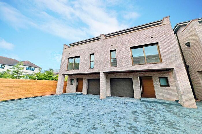 3 Bedroom Town House For Sale In Granville Road, Birkdale, Southport, Merseyside, PR8