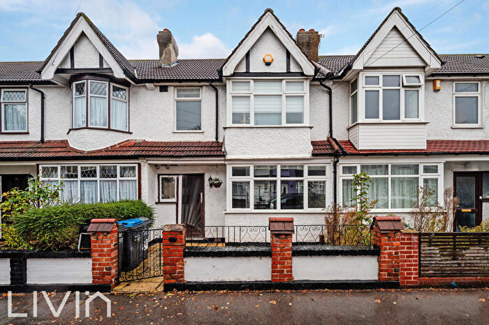 3 Bedroom Terraced House For Sale In Alderton Road, Addiscombe, Croydon, CR0