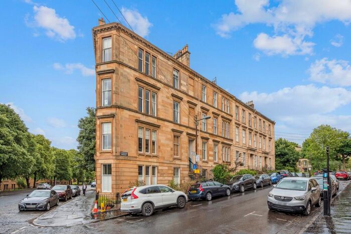 3 Bedroom Flat To Rent In Lansdowne Crescent, Flat /, Kelvinbridge, Glasgow, G20