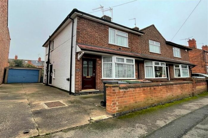 2 Bedroom Semi-Detached House To Rent In Trafalgar Road, Beeston, NG9