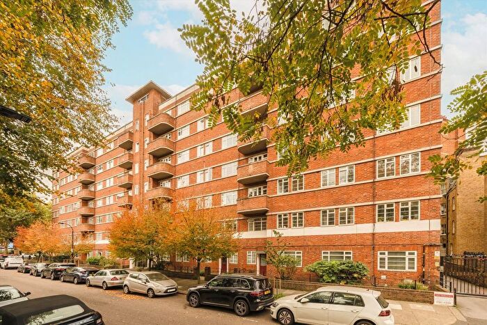 3 Bedroom Flat To Rent In Edith Villas, West Kensington, W14