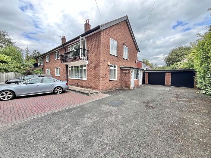 2 Bedroom Flat For Sale In Victoria Road, Wilmslow, SK9