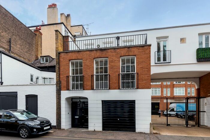 2 Bedroom Mews To Rent In Pavilion Road, London, SW1X