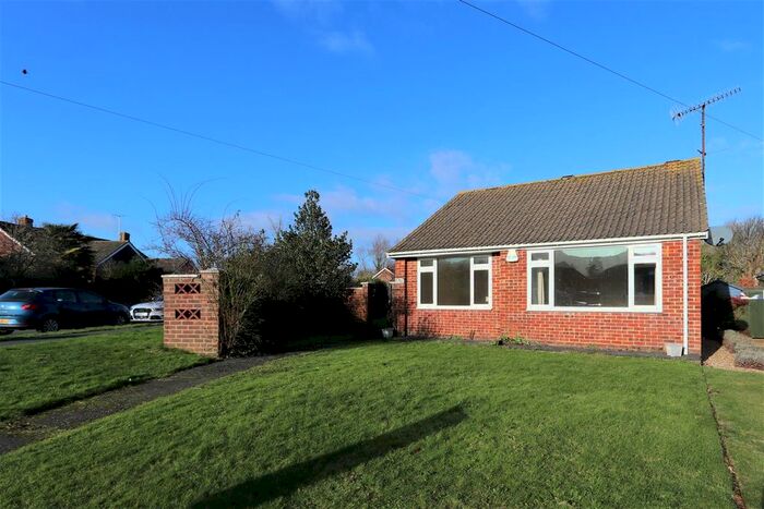 2 Bedroom Detached Bungalow To Rent In Old Mill Lane, Polegate, BN26