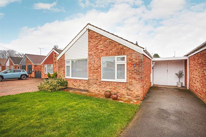 3 Bedroom Detached Bungalow For Sale In Alderbrook Close, Rolleston-On-Dove, Burton-On-Trent, DE13