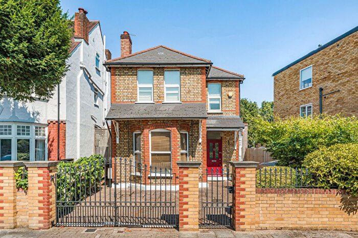 4 Bedroom Detached House For Sale In College Road, Isleworth, TW7