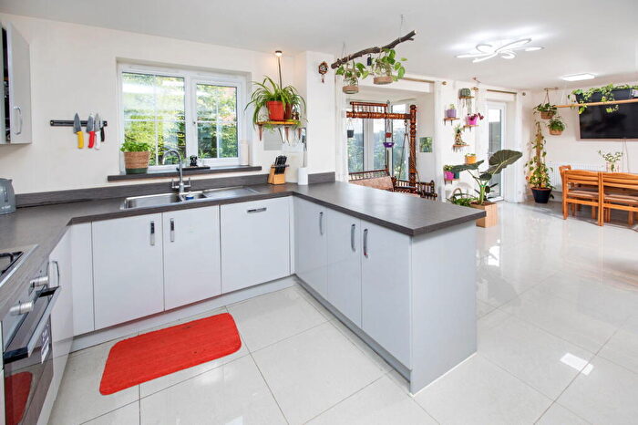 4 Bedroom Detached House For Sale In Flaxland Way, Priors Hall Park, Corby, Northamptonshire, NN17