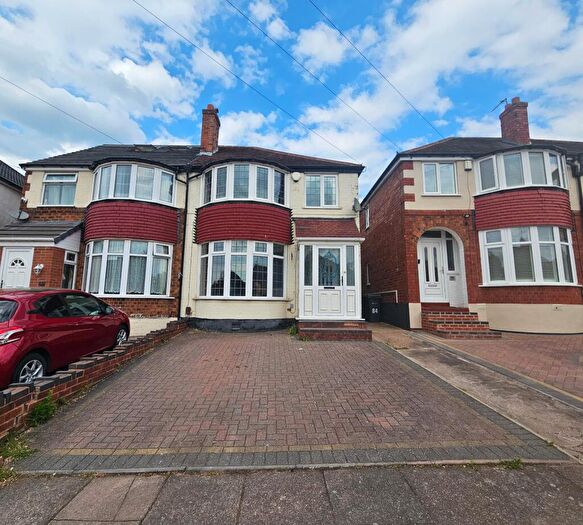 3 Bedroom House To Rent In Sandringham Road, Birmingham, B42