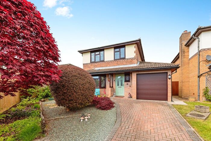 4 Bedroom Detached House For Sale In Llys Westfa, Llanelli, Carmarthenshire, SA14