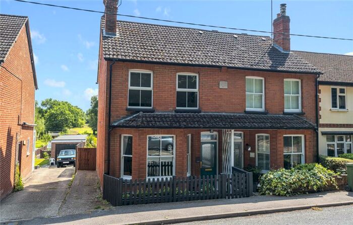 3 Bedroom Semi-Detached House For Sale In Gole Road, Pirbright, Woking, GU24