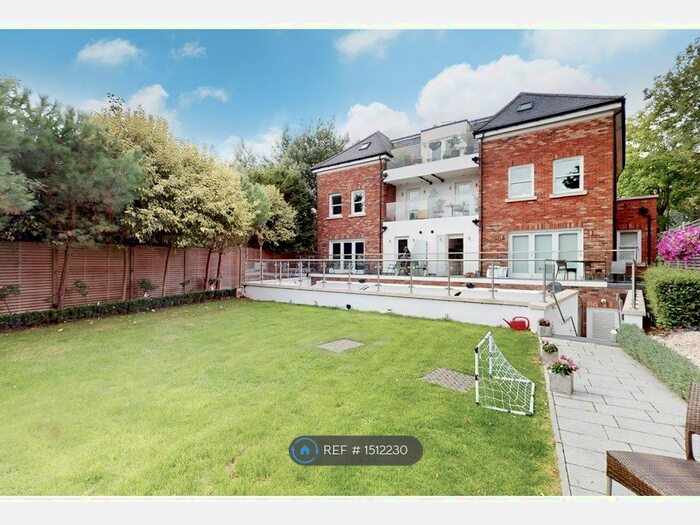 3 Bedroom Flat To Rent In Newlands House Tenterden Grove, London, NW4