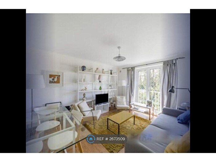 1 Bedroom Flat To Rent In Colney Hatch Lane, London, N10