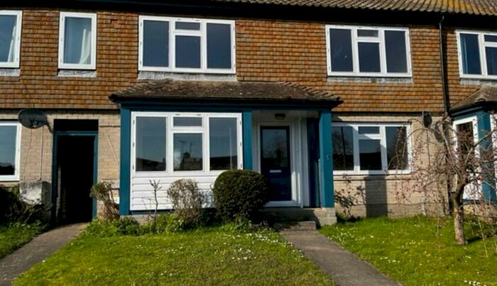 3 Bedroom Semi-Detached House To Rent In Devonshire Cottages, Churchside, Scarcliffe, S44