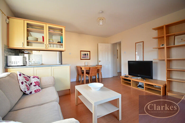 2 Bedroom Flat To Rent In Latimer House, Winton, BH9