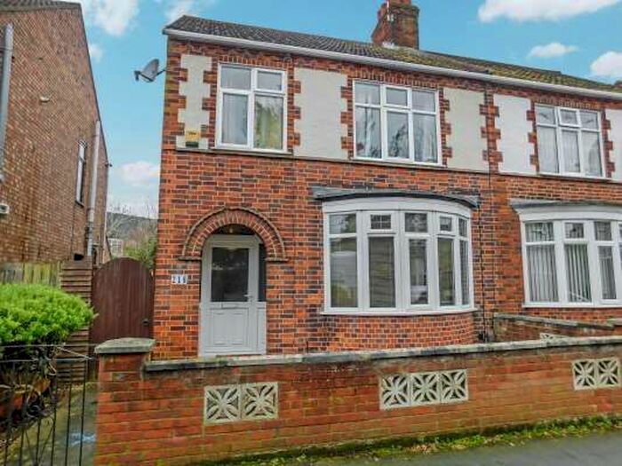 3 Bedroom Semi-Detached House To Rent In Palmerston Road, Woodston, Peterborough, PE2