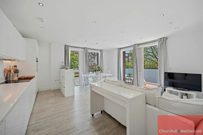 2 Bedroom Flat To Rent In Knatchbull Road, London, NW10