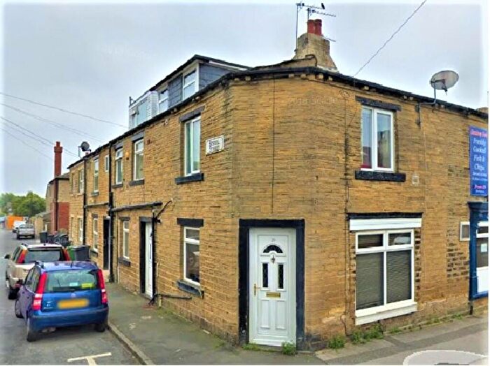 2 Bedroom Terraced House To Rent In Greenside, Pudsey, LS28