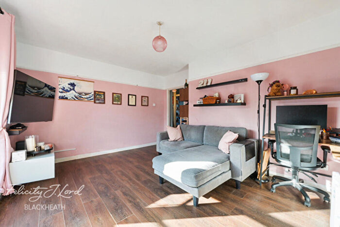 1 Bedroom Flat For Sale In Church Hill, London, SE18