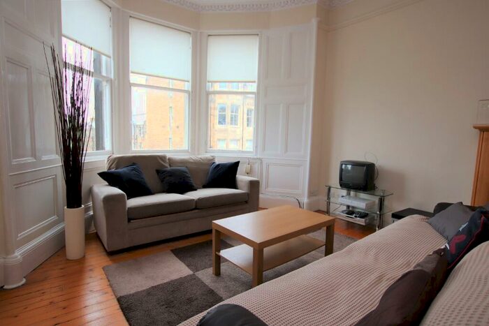 3 Bedroom Flat To Rent In Merchiston Place, Merchiston, Edinburgh, EH10