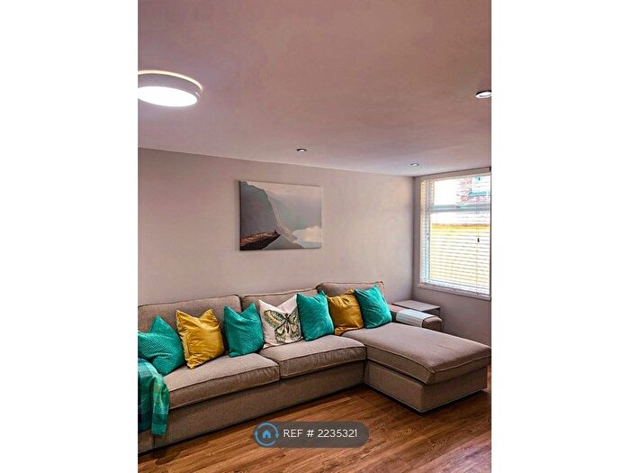 6 Bedroom Terraced House To Rent In Empress Road, Liverpool, L7