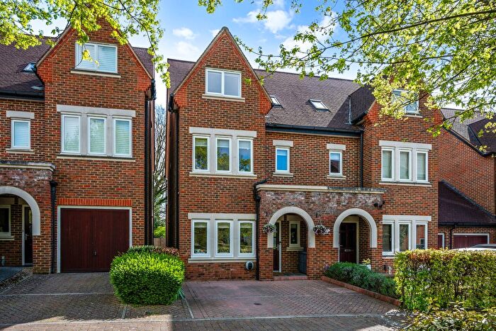 3 Bedroom Semi-Detached House For Sale In Lankester Square, Oxted, RH8