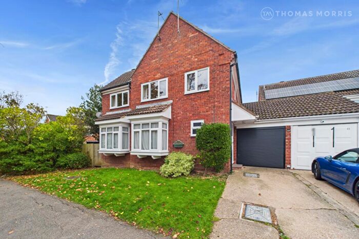 4 Bedroom Detached House For Sale In Black Hill Road, St. Ives, Cambridgeshire, PE27