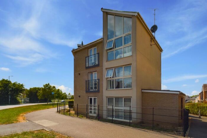 2 Bedroom Apartment To Rent In Cambridge Road, Loves Farm, St Neots, Cambs, PE19