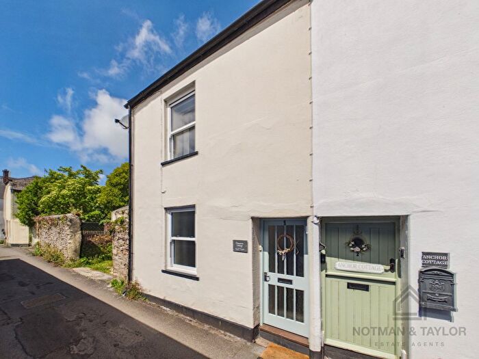 2 Bedroom Terraced House For Sale In Dawes Lane, Millbrook, PL10