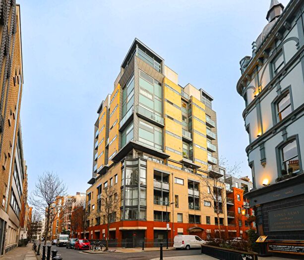 1 Bedroom Flat For Sale In Wells Street, Fitzrovia, W1T