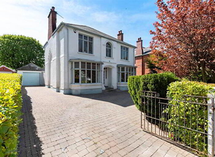 5 Bedroom Detached House For Sale In Knocklofty Park, Belfast, BT4
