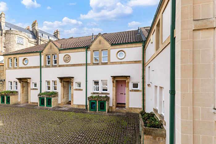 2 Bedroom Terraced House For Sale In Circus Mews, Bath, BA1