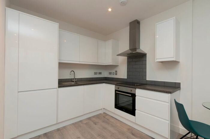 1 Bedroom Flat To Rent In New Street, Basingstoke, RG21