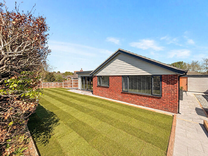 3 Bedroom Detached Bungalow For Sale In Manderville Road, Bury St Edmunds, IP33