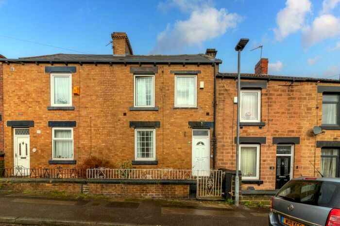 4 Bedroom Terraced House To Rent In Cope Street, Barnsley, S70