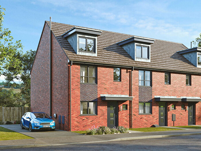 4 Bedroom End Of Terrace House For Sale In School Street, Radcliffe, Manchester, Greater Manchester, M26