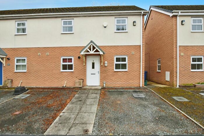 3 Bedroom Semi-Detached House For Sale In Lumley Close, Wrexham, LL13