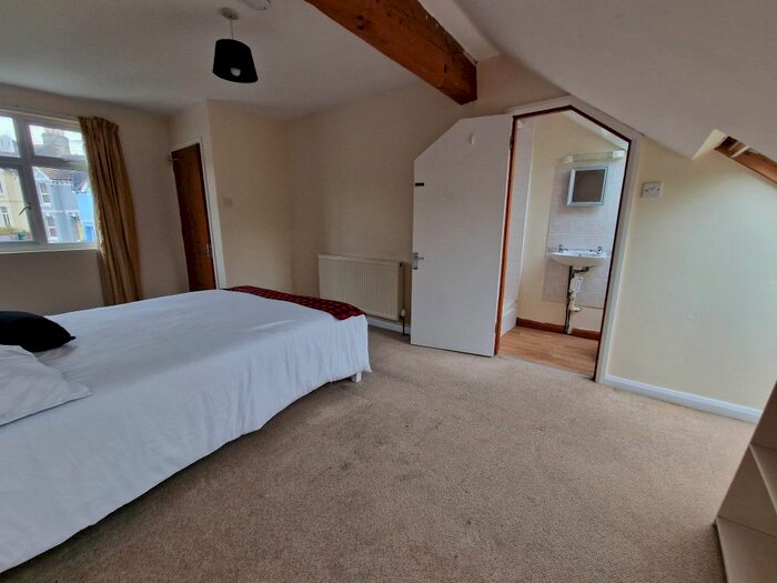 5 Bedroom Property To Rent In Hartington Road, Brighton, BN2