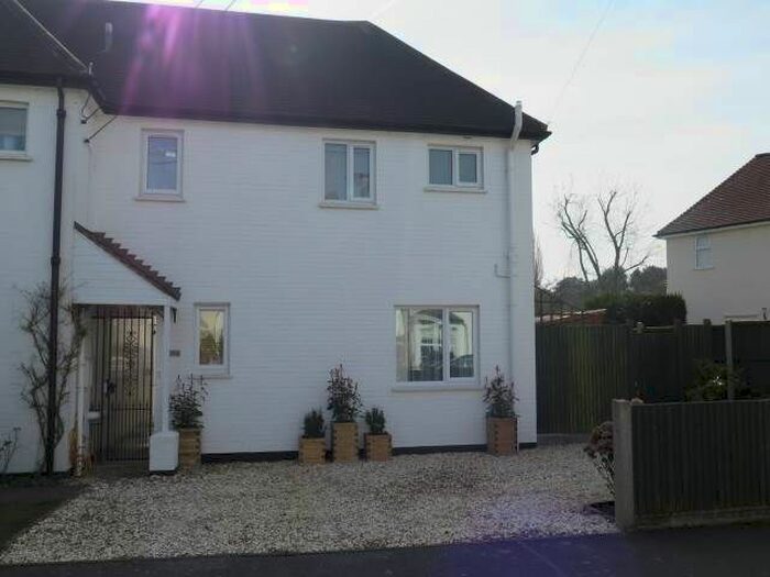 2 Bedroom Semi-Detached House To Rent In Victoria Road, Ascot, Berkshire, SL5