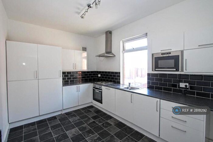 3 Bedroom Maisonette To Rent In Victoria Road, Darlington, DL1