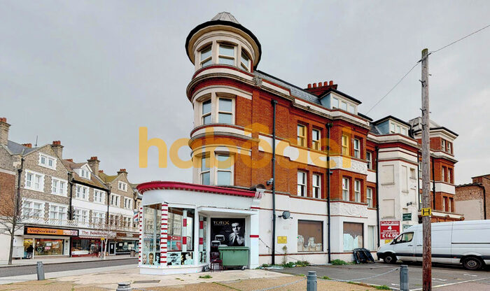 2 Bedroom Flat To Rent In Agate Road, Clacton On Sea, CO15