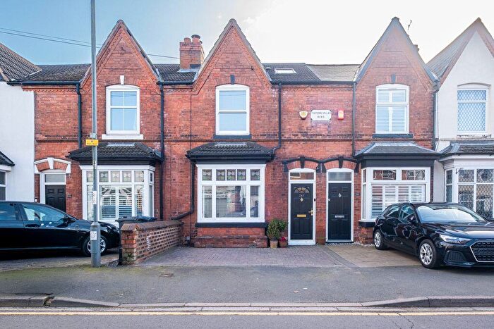4 Bedroom Terraced House For Sale In Highbridge Road, Sutton Coldfield, B73