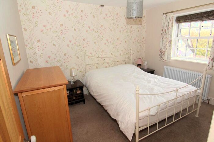 3 Bedroom Terraced House For Sale In High Street, Llangadog, Carmarthenshire., SA19