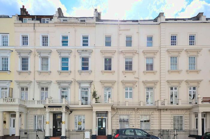 1 Bedroom Flat To Rent In Belgrave Road, Pimlico, London, SW1V