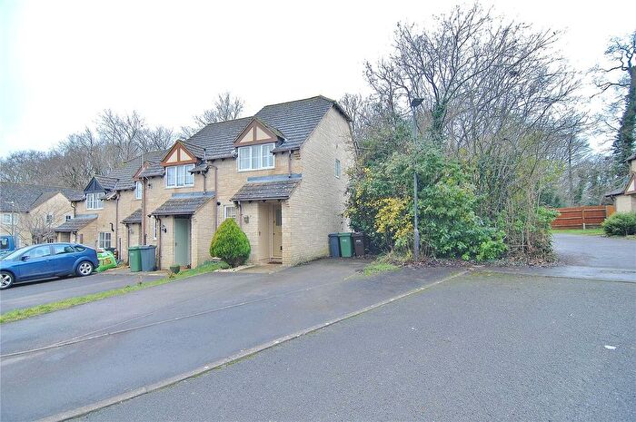 2 Bedroom End Of Terrace House For Sale In Eagle Close, Chalford, Stroud, Gloucestershire, GL6