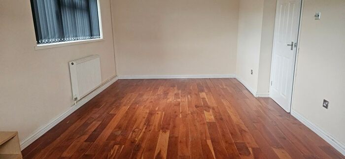 3 Bedroom Flat To Rent In Noel Murless Drive, Newmarket, CB8