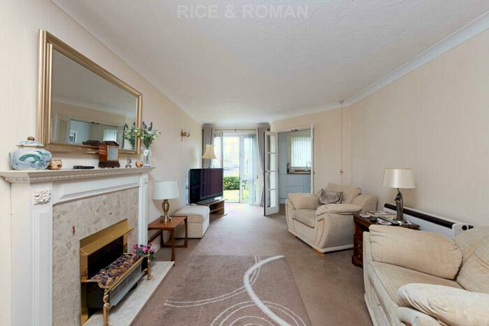 2 Bedroom Retirement Property For Sale In The Meads, Windsor, SL4