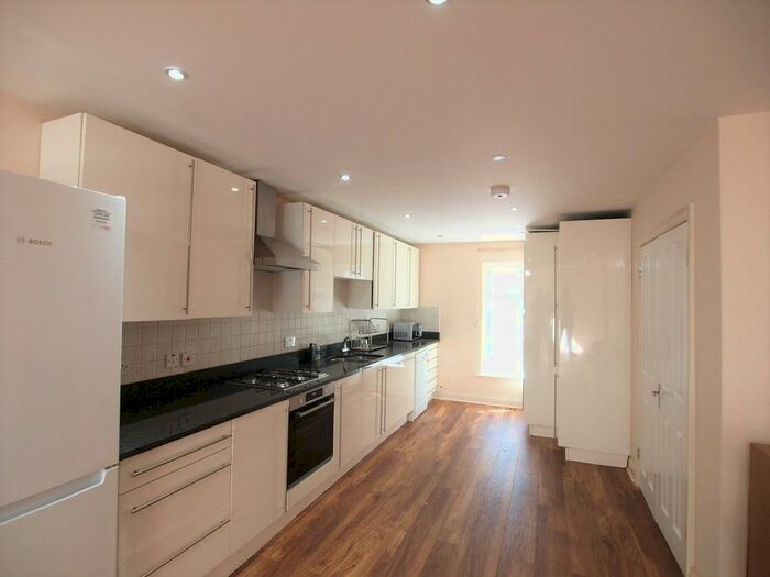 4 Bedroom Terraced House To Rent In Gaskin Street, Angel, N1