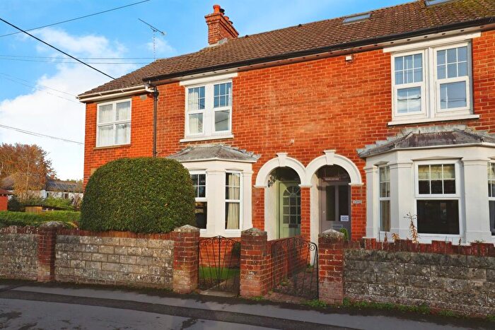 2 Bedroom Semi Detached House For Sale In Bulford Road, Durrington, Salisbury, SP4