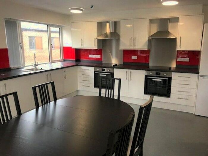 1 Bedroom House To Rent In - Unit, Taj House, - Cowley Road, OX4